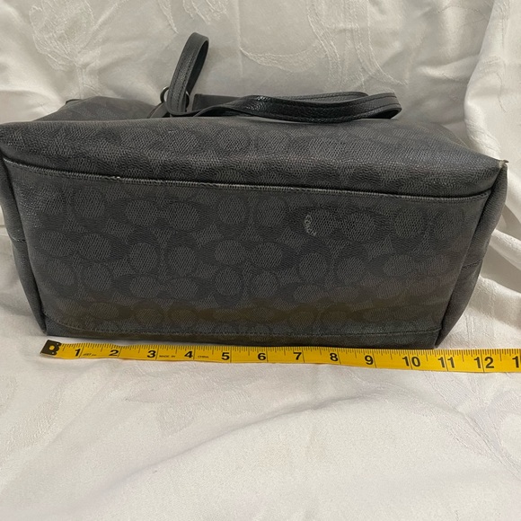 Coach handbag - Picture 2 of 8